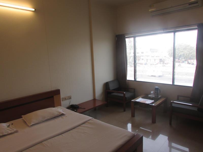 Hotel Surya Renaissance Nashik Exterior photo